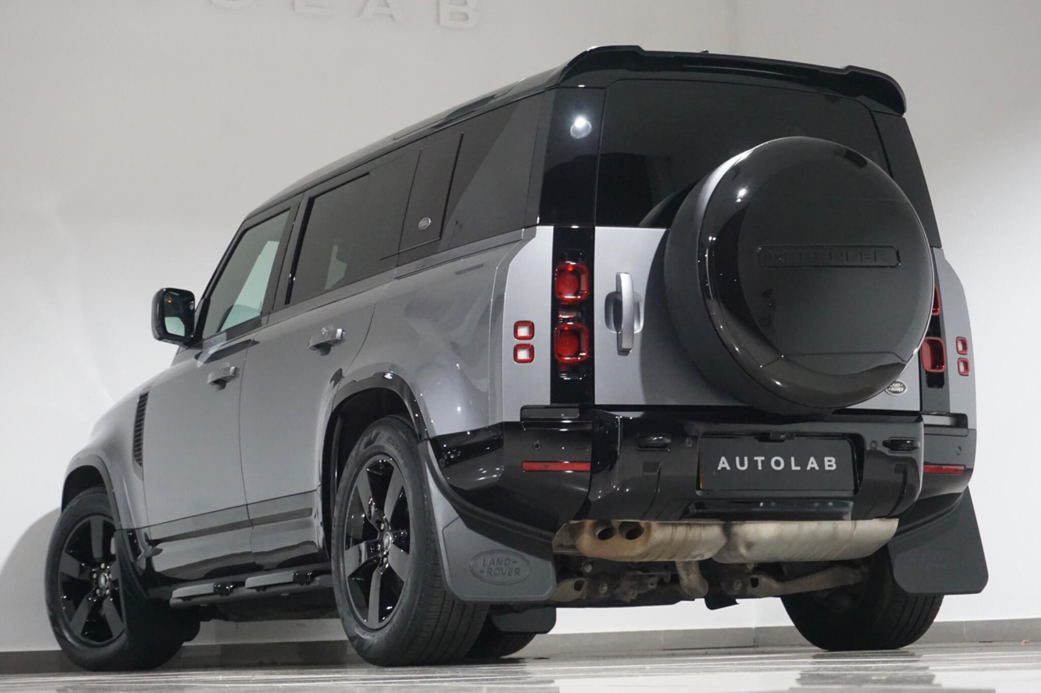 Land Rover Defender 110 3.0 D300 MHEV X-Dynamic SE SUV 5dr Diesel Auto 4WD Euro 6 (s/s) (300 ps)